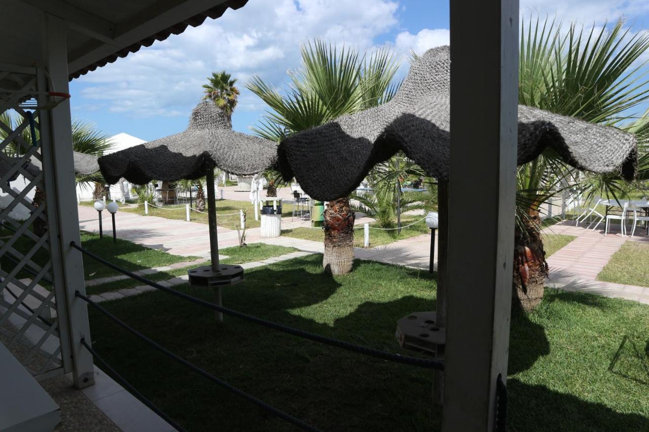 Torquemada Beach Club Margherita Di Savoia Exterior photo